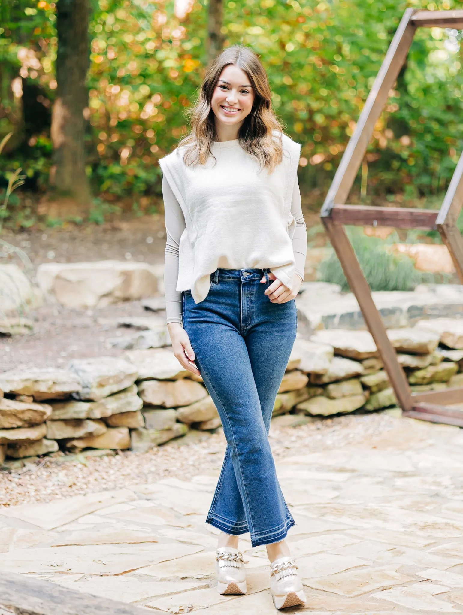 Charm Knot Sweater Vest