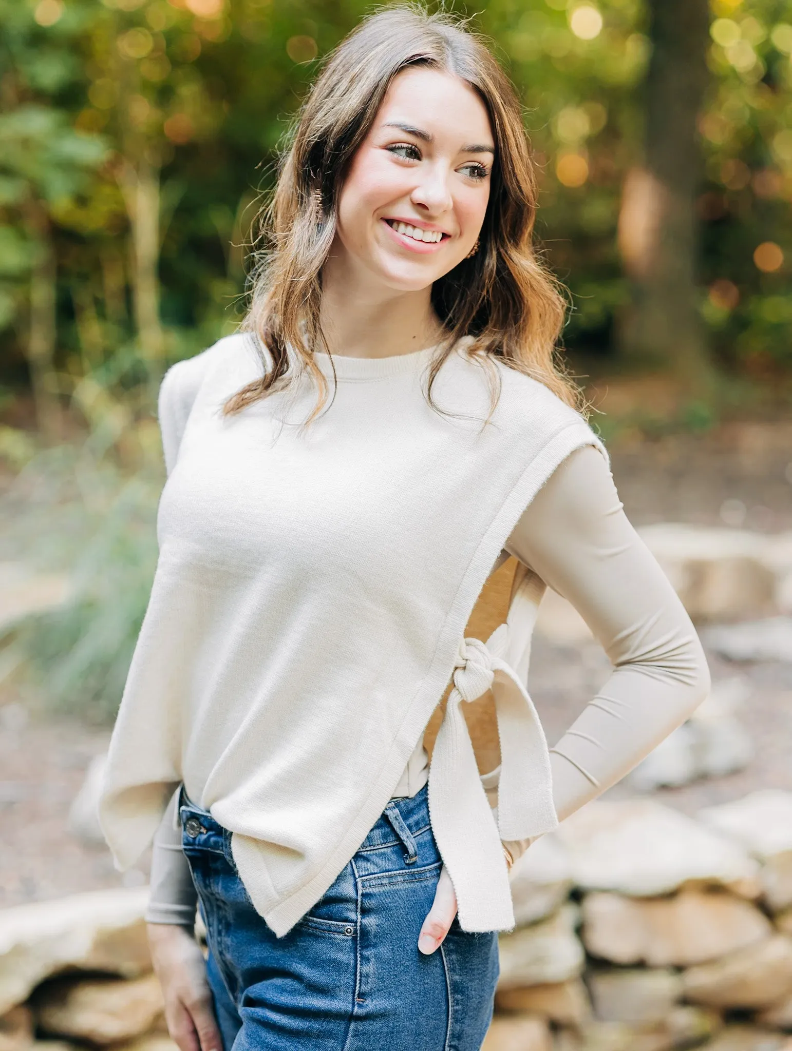 Charm Knot Sweater Vest