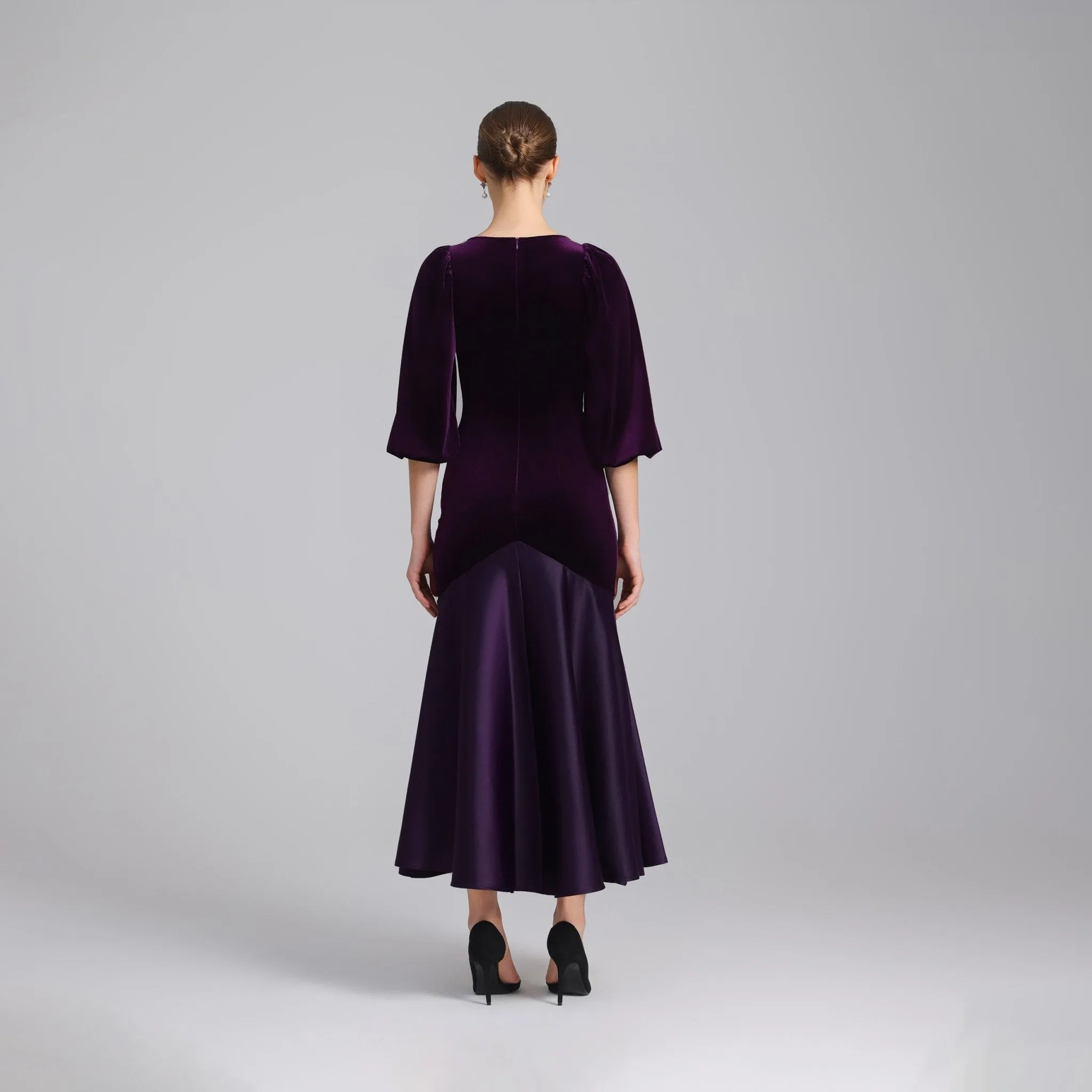 Dark Purple Velvet-Satin Balloon Sleeve Midi Dress