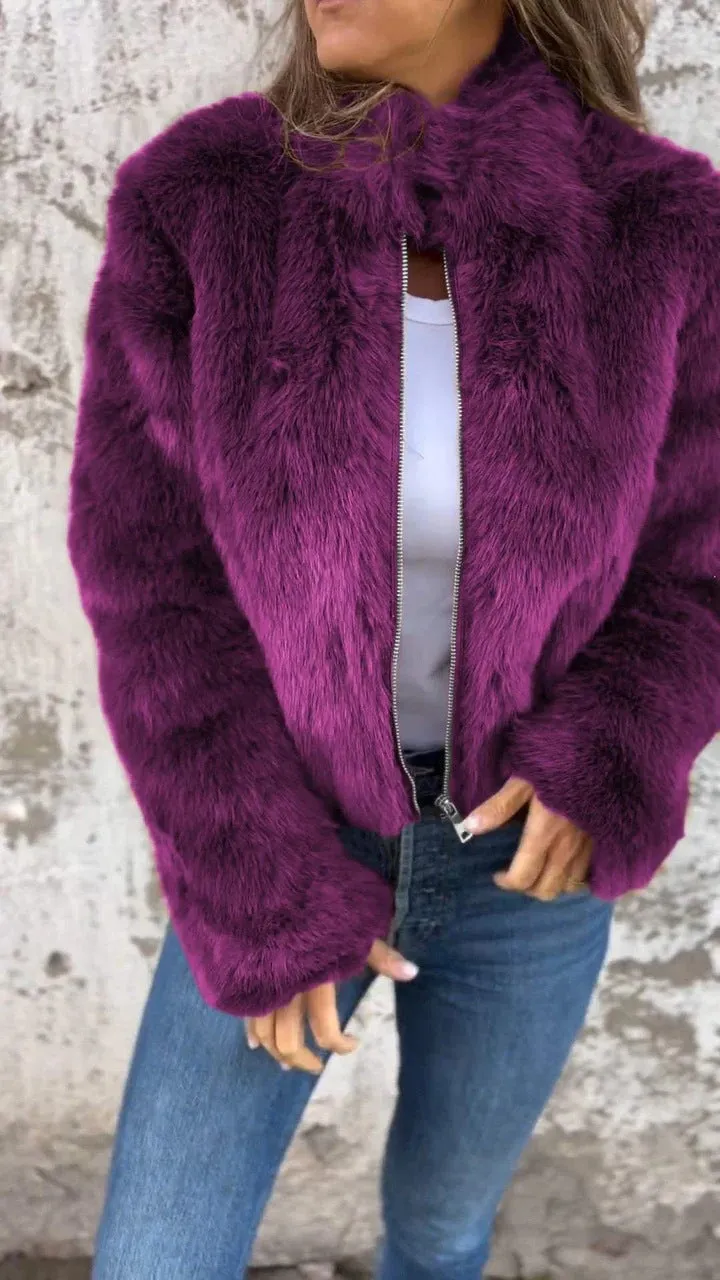 elveswallet Faux Fur Turtleneck Zip-Up Blazer