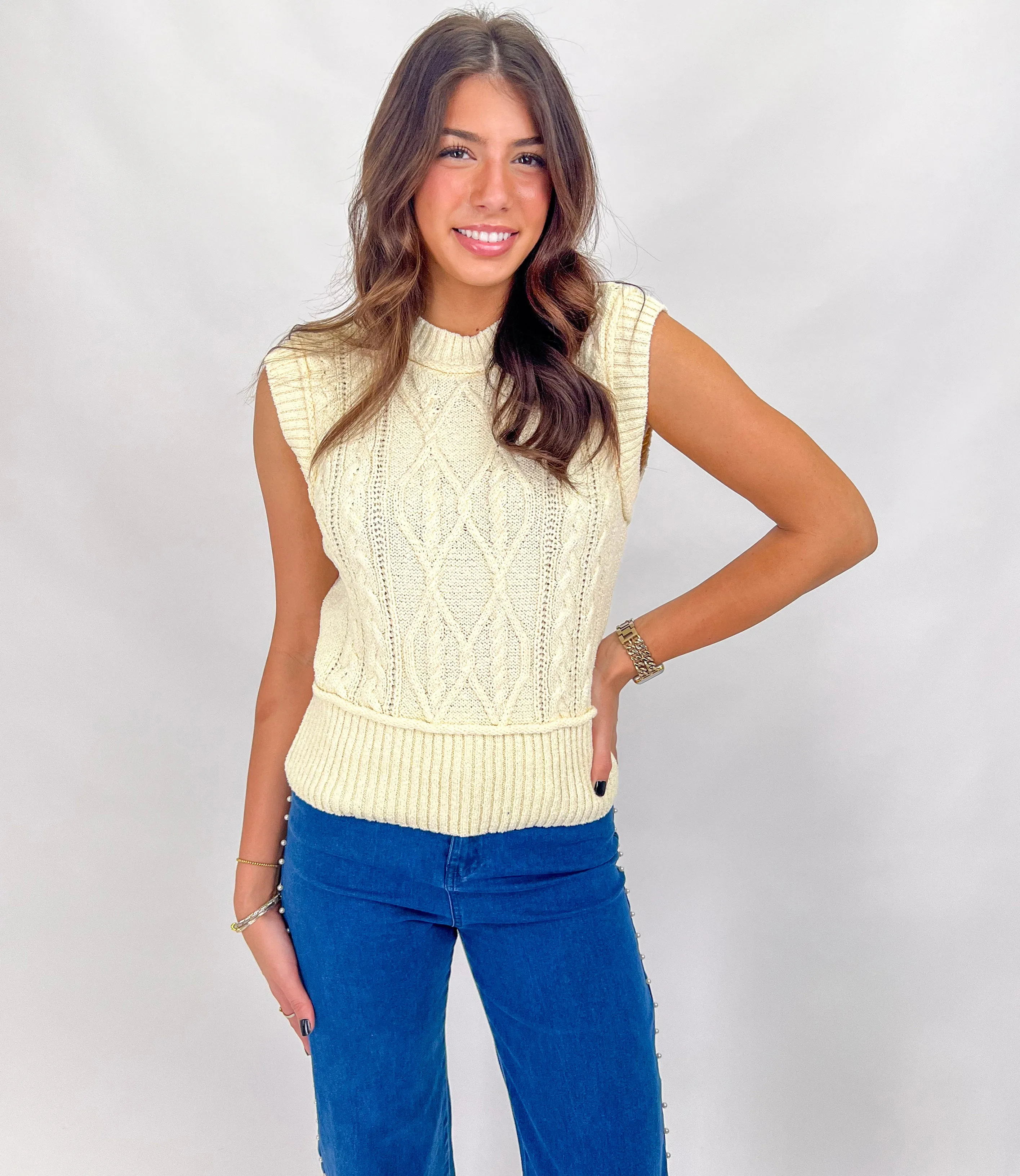 I'M ALL IN IVORY CABLE KNIT SWEATER VEST