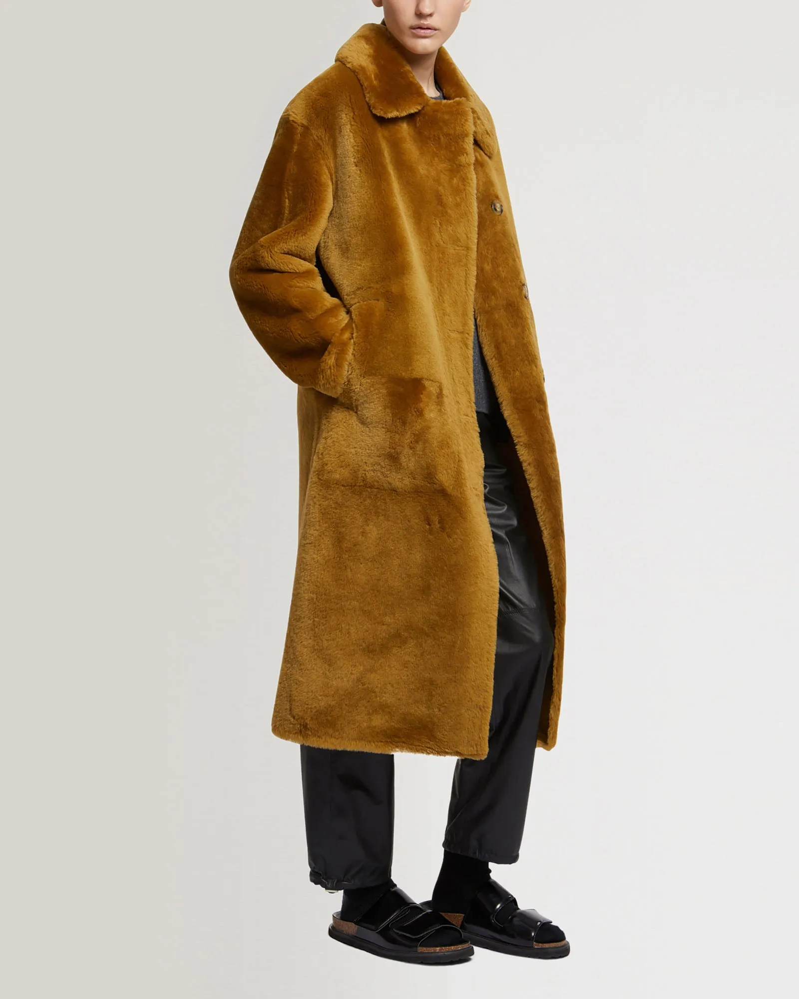 Long merino lambskin coat with collar