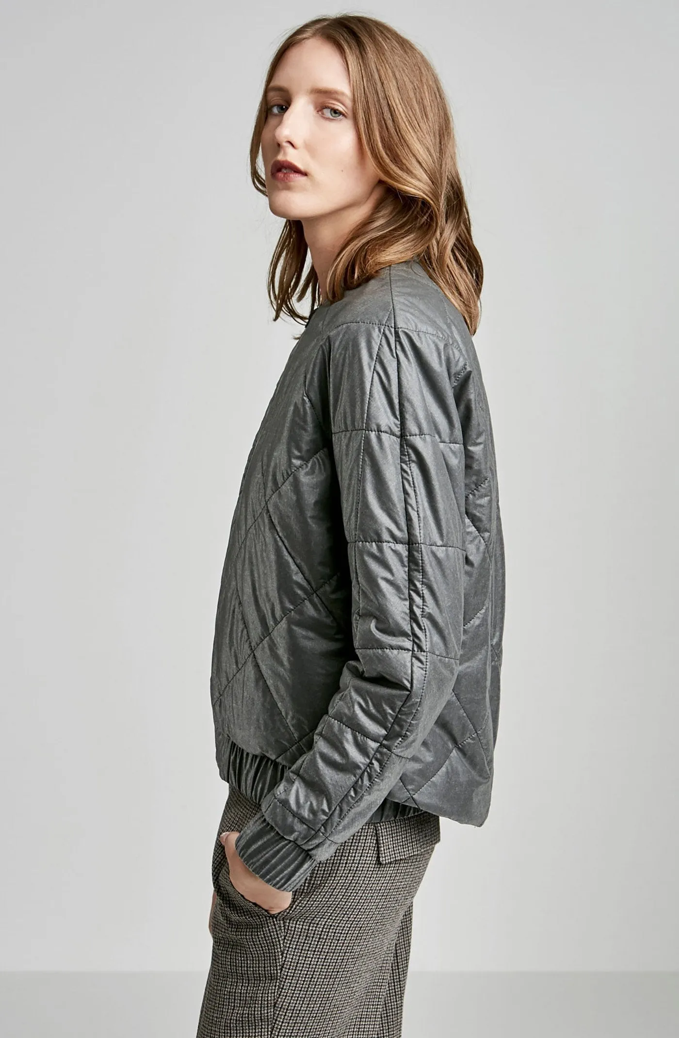 QUILTED BOMBER