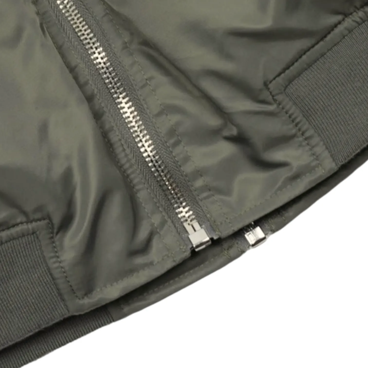 Super oversized quilted flight jacket with zipper details