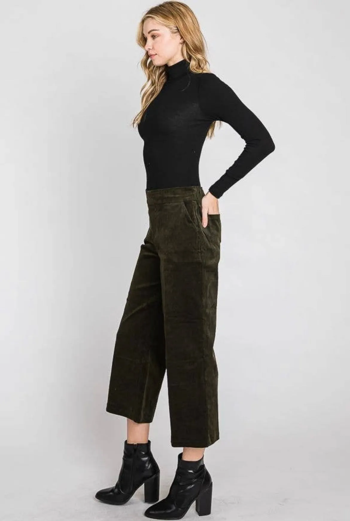 The Mallory Corduroy Crop Leg Pant